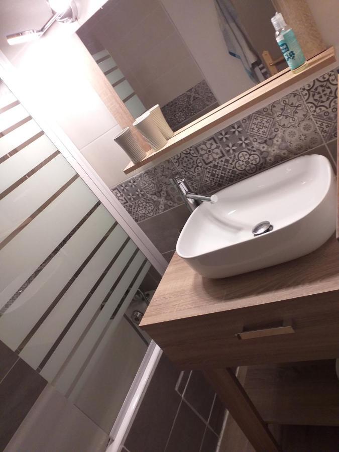 Le Cocon, Centre Station Apartment เลส์เดอซาลป์ ภายนอก รูปภาพ